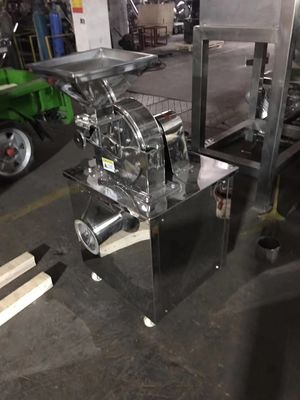 Universele Maalmachine 1000*900*1680mm van het hoog rendement15kw Roestvrije staal